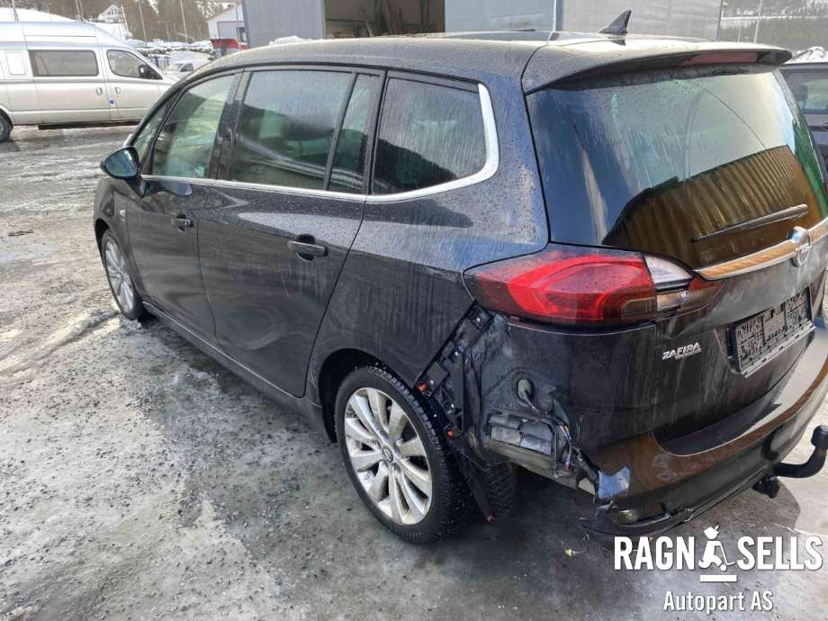 Opel Zafira Tourer 2012-2018 , Motorkode: B16DTH, Girkassekode: 
