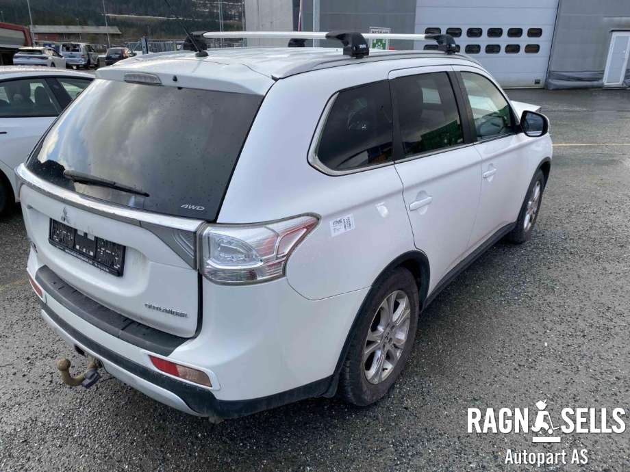 Mitsubishi Outlander 2012-2015 (Type III, Fase 1) , Motorkode: 4J11, Girkassekode: 