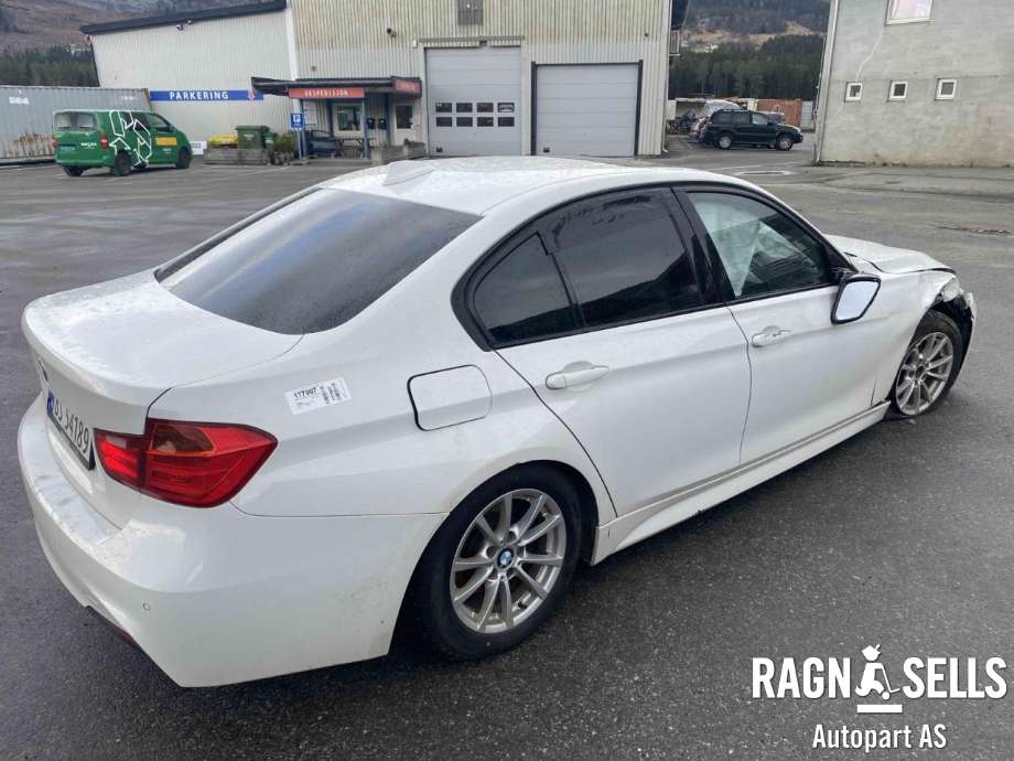 BMW 3-Serie 2012-2018 (F30/F31/F34) (F30/F31/F34), Motorkode: N47D20C, Girkassekode: 