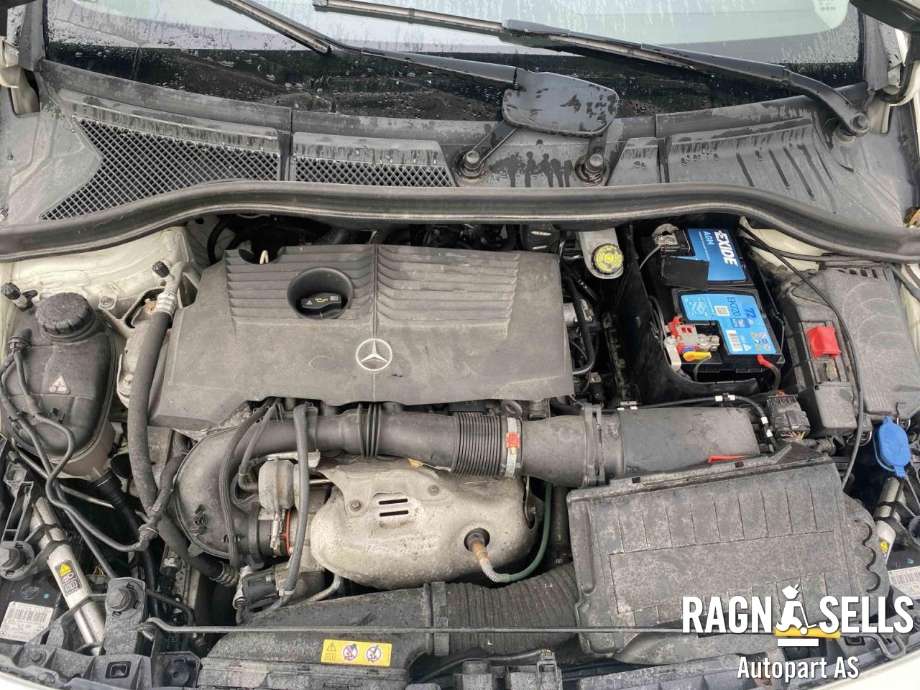 Mercedes B-Klasse 2011-2018 (W246) (W246), Motorkode: 270910, Girkassekode: 