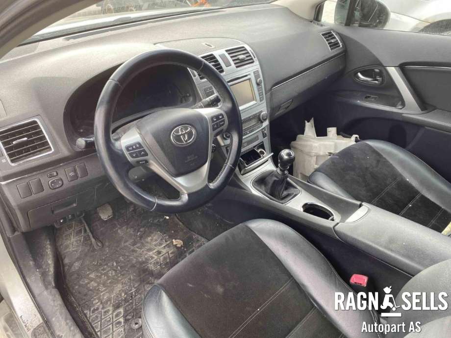 Toyota Avensis 2009-2015 (Type III, Fase 1) , Motorkode: 1AD-FTV, Girkassekode: 