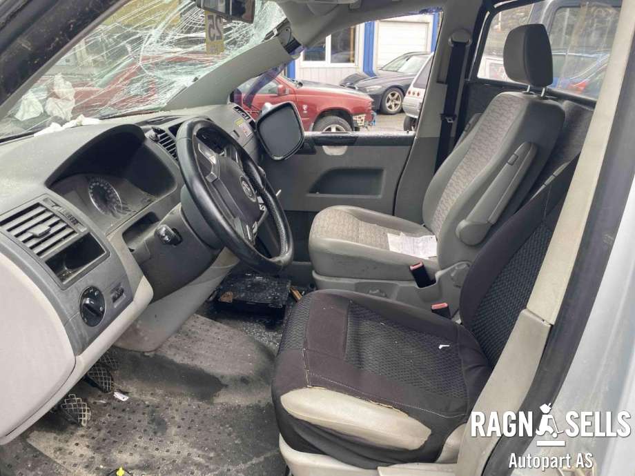 VW Transporter / Caravelle 2009-2015 (Fase 2) (T5) (T5), Motorkode: CAA, Girkassekode: 