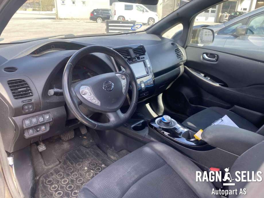 Nissan Leaf 2011-2017 (Type I) delebil , Motorkode: EM57, Girkassekode: 