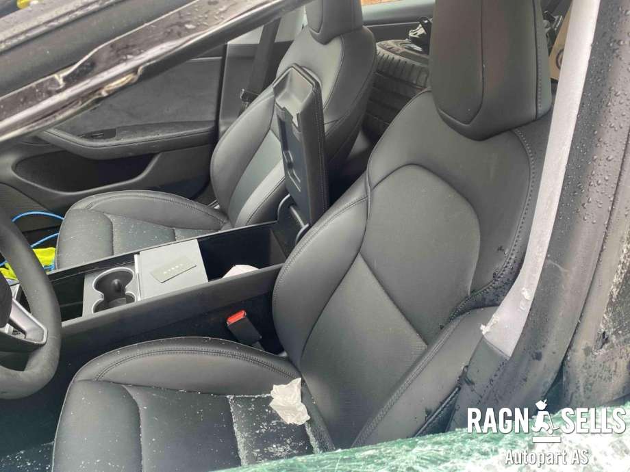 Tesla Model 3 2024-->> (Fase 2) , Motorkode: 3D3|3D7, Girkassekode: 