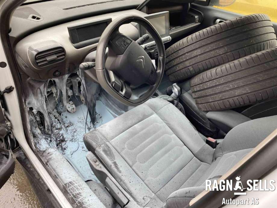 Citroën C4, Cactus 2014-2017 (Fase 1) delebil , Motorkode: HN01, Girkassekode: 