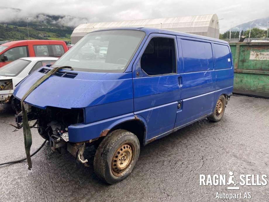 VW Transporter / Caravelle, 1990-2003 (T4) (T4) delebil , Motorkode: AJT