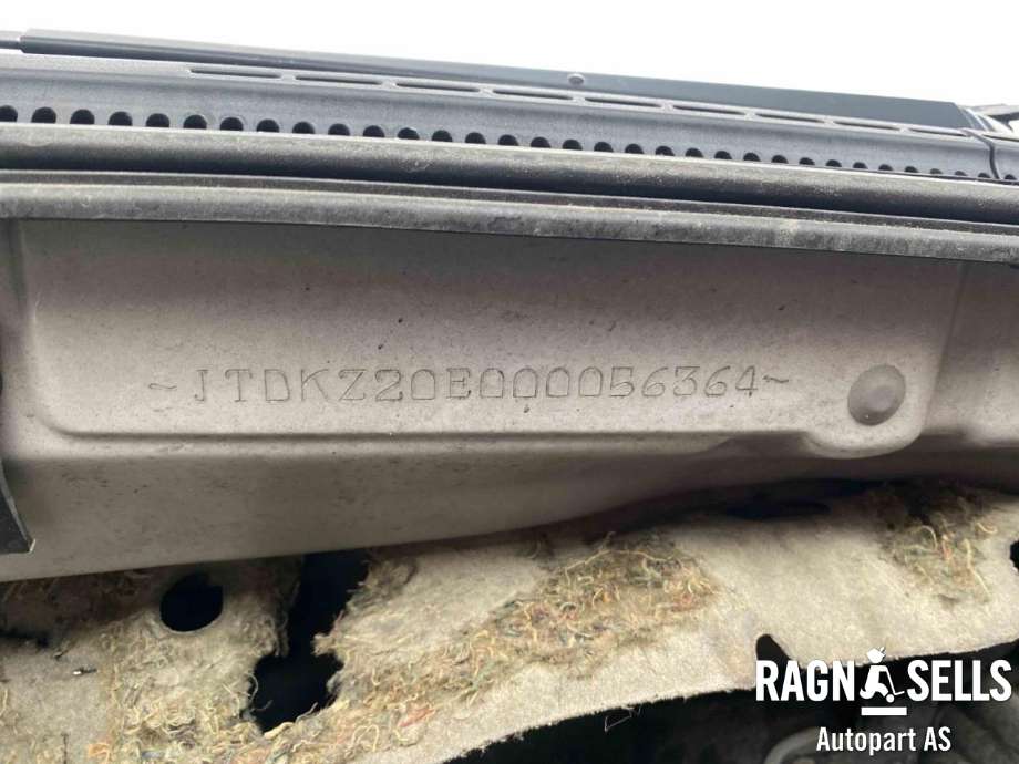 Toyota Corolla 2002-2007 delebil , Motorkode: 3ZZ-FE, Girkassekode: 