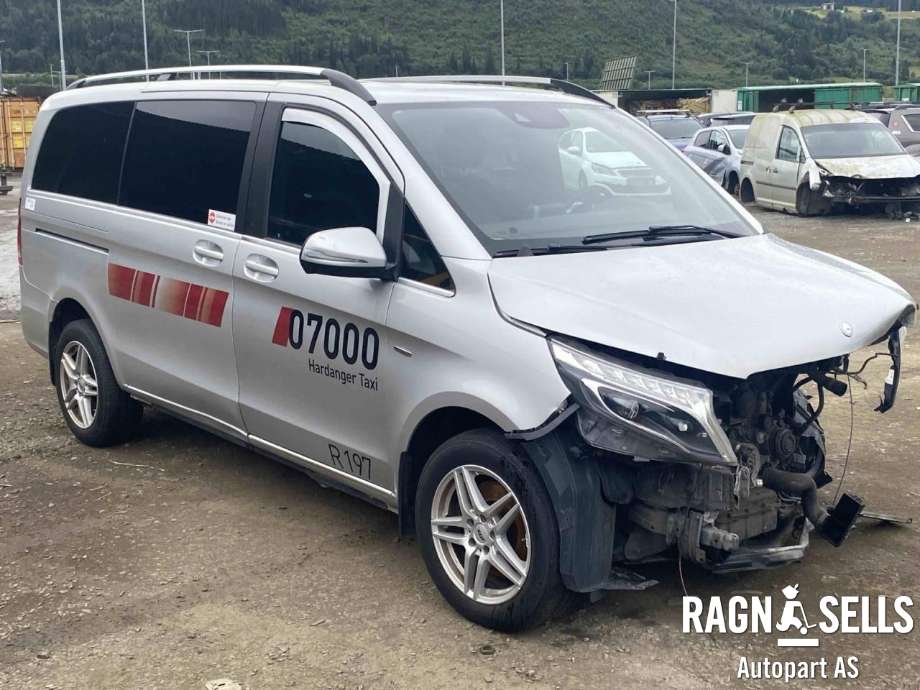 Mercedes V-Klasse 2014-->> (W447) (W447), Motorkode: 651.950, Girkassekode: 