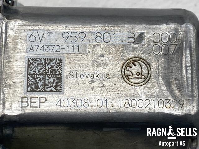 Ruteheis, kun motor, venstre foran til Škoda Fabia 2014-2021 (Type III)  (6V1959801 B|)