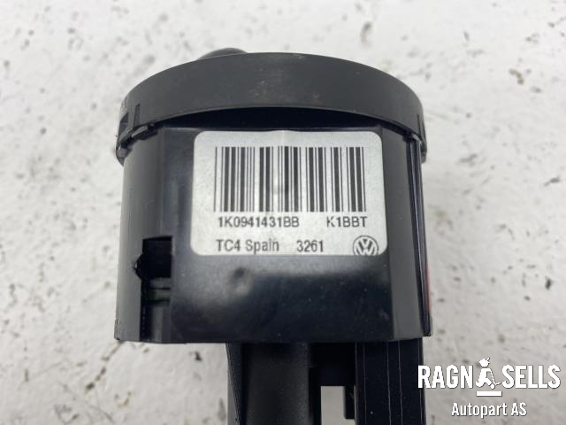 Bryter lys til VW Transporter / Caravelle 2009-2015 (Fase 2) (T5) (T5) (1KO941431BB||951602)