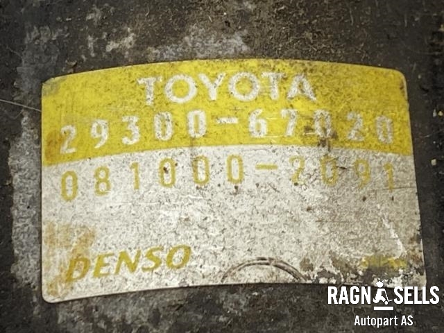Vakuumpumpe til Toyota Hilux 2002-2005  (2 930 067 020||811002)