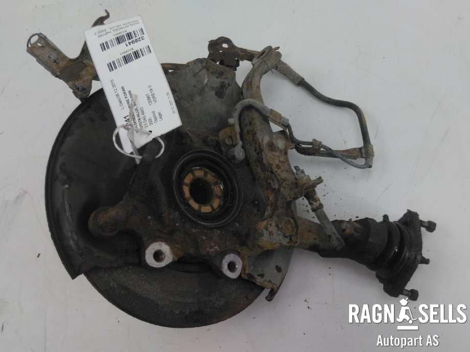 Hjulspindel høyre foran til Toyota Hilux 2002-2005 (|811002)