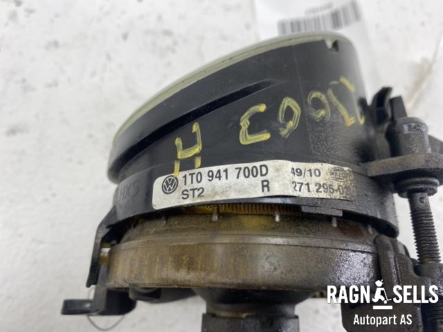 Tåkelykt høyre foran til VW Amarok 2010-2016 (Type I, Fase 1) (HELLA|1T0 941 700D|)