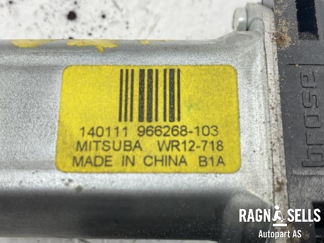 Ruteheis, kun motor, venstre foran til Volvo V40 2012-2019  (31253061|966268-103|)