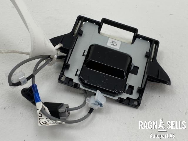 Antenne navigasjon til Toyota Prius, 2016-2023 (Type IV) (combi) (combi) (86860-78010-B)