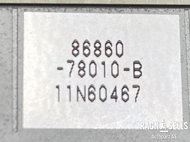 Antenne navigasjon til Toyota Prius 2016-2023 (Type IV) (combi) (combi) (86860-78010-B|11N60467|)