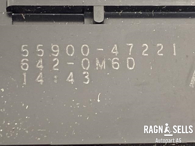 Varmeapparat betjening til Toyota Prius 2016-2023 (Type IV) (combi) (combi) (TOYOTA|55900-47221|642-0M60|)