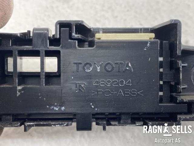 Dashbord diverse til Toyota Prius 2016-2023 (Type IV) (combi) (combi) (489204-004|)