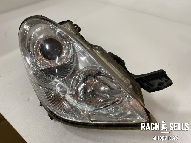 Frontlykt høyre halogen til Peugeot iOn 2011-2020  (6206 W9|)