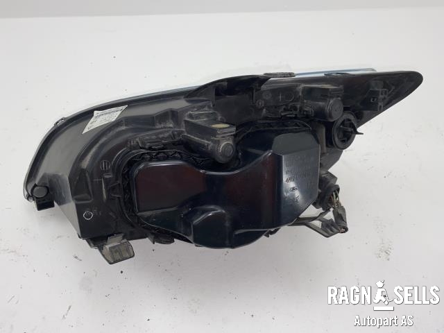 Frontlykt høyre halogen til Ford Focus 2004-2007 (Type II, Fase 1)  (4M51-13099-AD|4M51-13W029-AD|1480979)