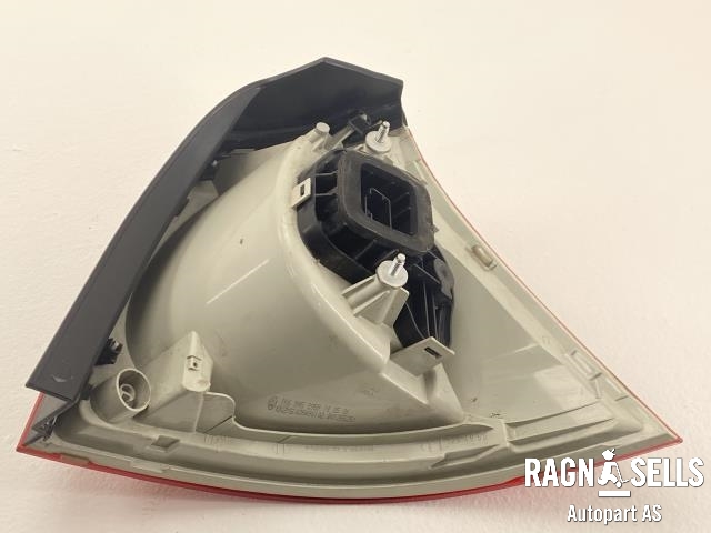 Baklykt venstre ytre til VW Golf V, Combi 2003-2008  (1K6 945 095 N|)