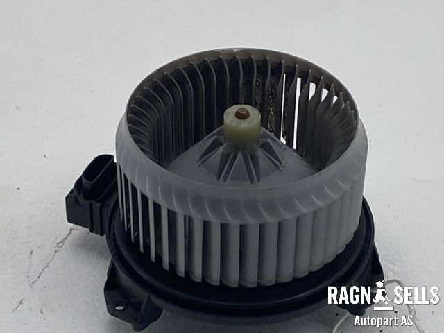 Varmeapparat motor til Suzuki Swift 2005-2010  (DENSO|AV272700-0311|)