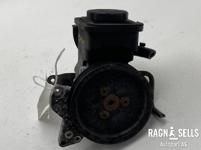 Servo pumpe mekanisk til BMW X3 2007-2010 (Fase 2) (E83) (E83) (32 41 3 450 766|)