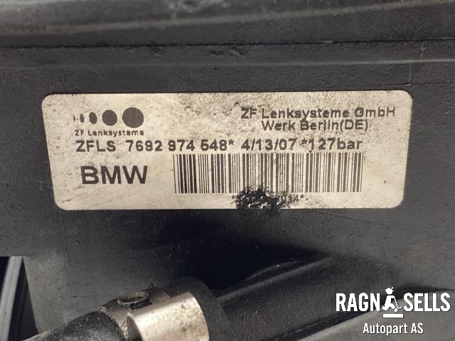 Servo pumpe mekanisk til BMW X3 2007-2010 (Fase 2) (E83) (E83) (32 41 3 450 766|)
