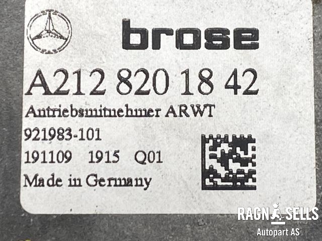Baklukeåpner motor til Mercedes E-Klasse 2009-2013 (Fase 1) (W212) (W212) (A2128201842|A2129004203|)