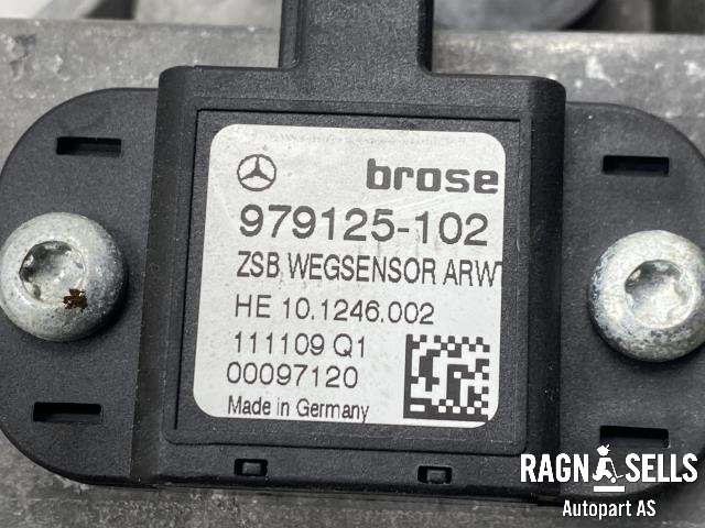 Baklukeåpner motor til Mercedes E-Klasse 2009-2013 (Fase 1) (W212) (W212) (A2128201842|A2129004203|)
