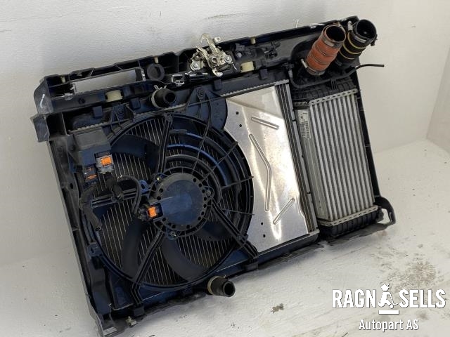 Radiatorpakke til Citroën C3, Aircross 2017-->>  (16 910 740 80|98 016 666 80|1330 P9|16 913 467 80)