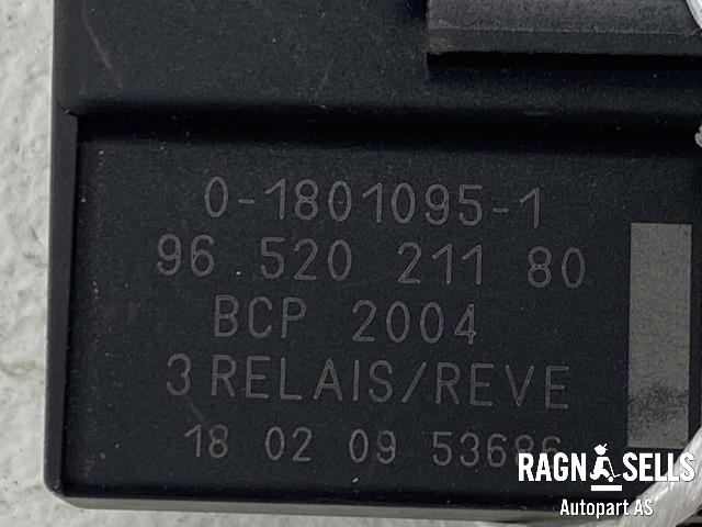 Rele diverse til Citroën C3, Aircross 2017-->>  (6500 EJ|96 520 211 80|)