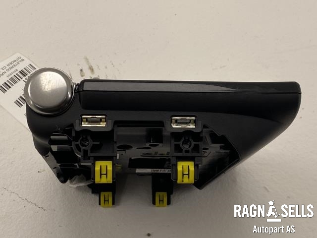 Bilstereo navigasjon skjerm til Citroën C3, Aircross 2017-->>  (VALEO|98 366 239 80|98 242 985 80 00|98 261544 XU 00|98 412 422 ZD)