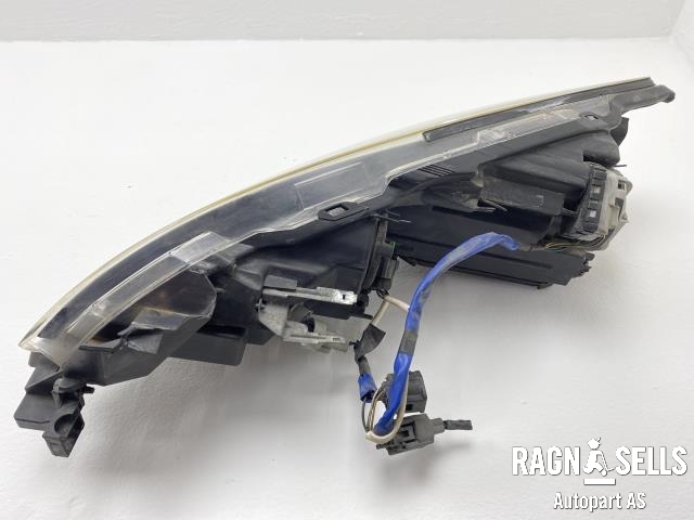 Frontlykt høyre xenon til Mazda 6 2008-2010 (Type II, Fase 1)  (GS7T-51-031M|)