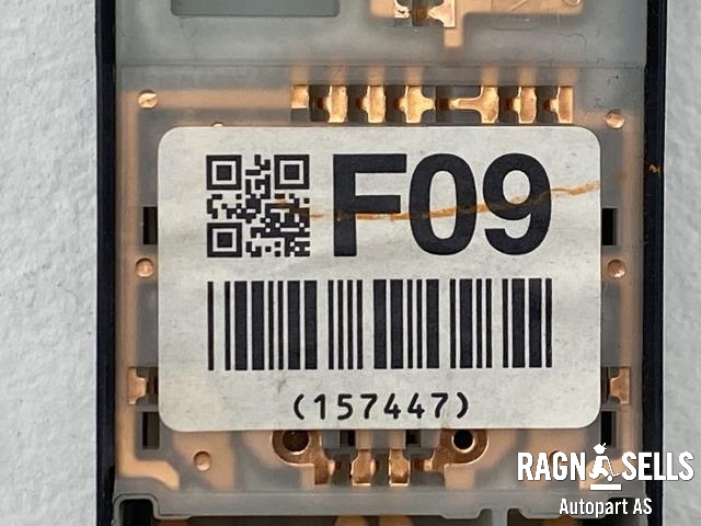 Bryter ruteheis førerdørspanel til Subaru Forester 2008-2013 (Type III)  (F09|157447|)