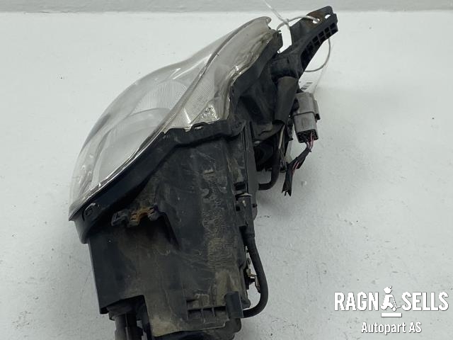 Frontlykt venstre halogen til Peugeot iOn 2011-2020  (6208 W9|)
