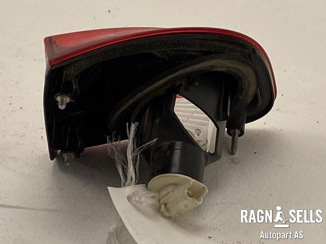 Baklykt høyre indre til Nissan Qashqai 2010-2014 (Type I, Fase 2)  (26550BR01A||26554BR01A)