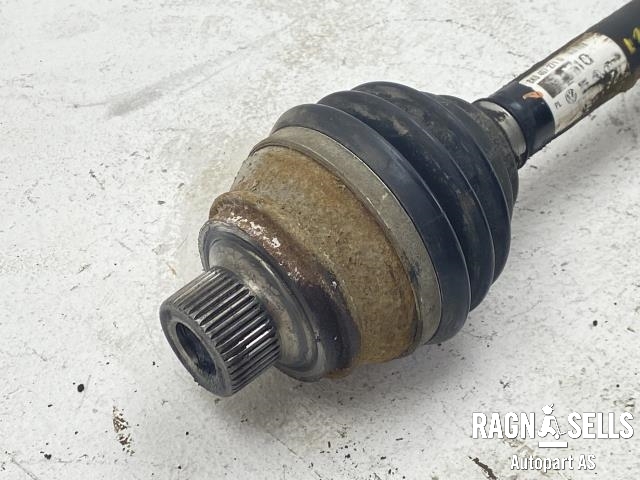 Drivaksel venstre foran, diesel/automat til Audi A4 2007-2014 (Type IV) (B8) (B8) (8K0 407 271| 8K0 407 451 DX|8K0 407 271 Q|8K0 407 271 AJ)