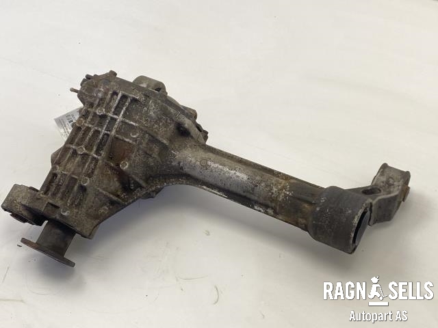 Kardang klokke foran til Nissan Navara 2010-2015 (Fase 2) (D40) (D40) (38500EA500||38510EA000)