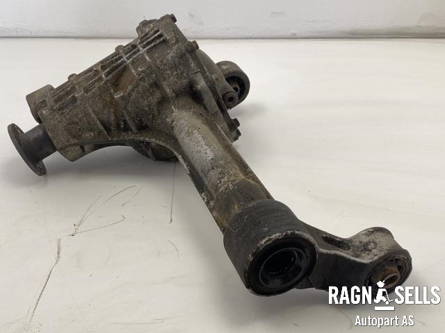 Kardang klokke foran til Nissan Navara 2010-2015 (Fase 2) (D40) (D40) (38500EA500||38510EA000)