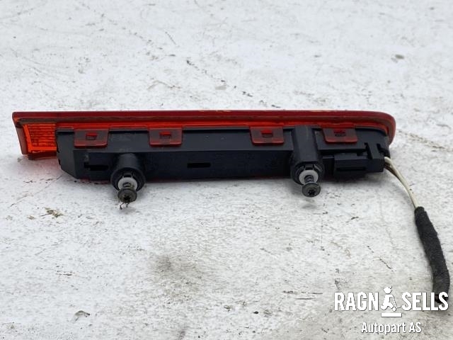 Baklykt bremselys bakrute til VW Transporter / Caravelle 2003-2009 (Fase 1) (T5) (T5) (7E1 945 097|270 505 00|)
