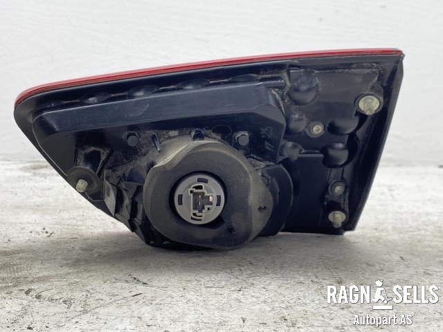 Baklykt venstre indre til Peugeot 4007 2007-2012  (6350 EJ|)