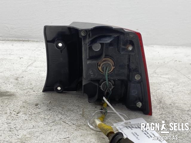 Baklykt venstre ytre til Peugeot 4007 2007-2012  (6350 EG|)