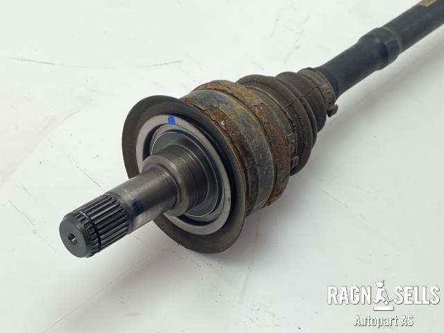 Drivaksel høyre bak, diesel/automat til BMW X3 2010-2017 (F25) (F25) (7 614 492 A1 02|)