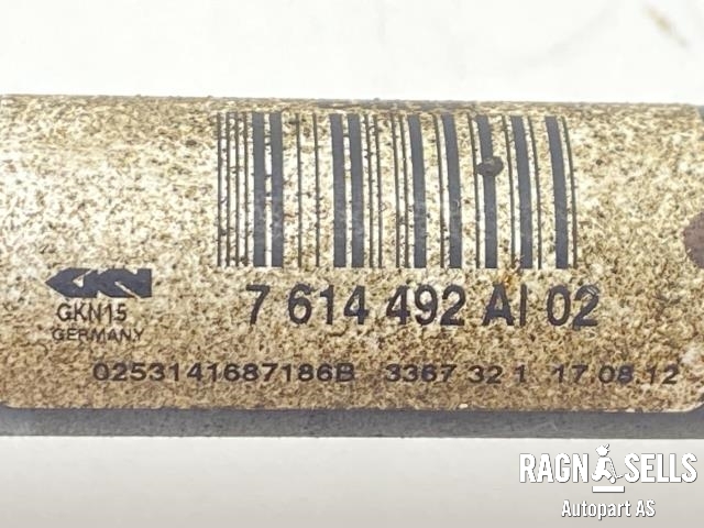 Drivaksel høyre bak, diesel/automat til BMW X3 2010-2017 (F25) (F25) (7 614 492 A1 02|)