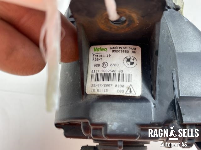 Tåkelykt høyre foran til BMW 1-Serie 2004-2011 (E81/E82/E87/E88) (E81/E82/E87/E88) (63 17 6 924 656|)