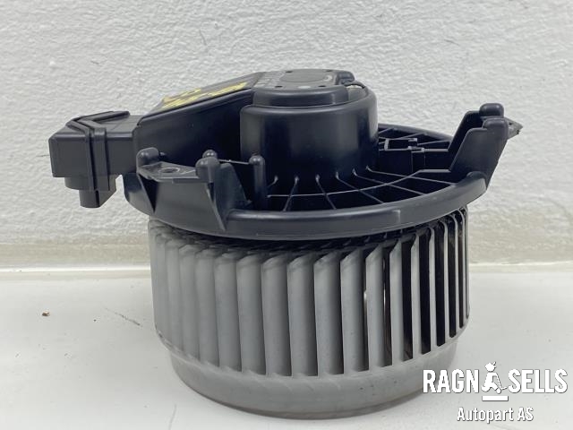 Varmeapparat motor til Suzuki Swift 2005-2010  (AV272700-0311|)