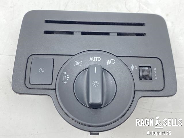 Bryter lys til Mercedes Vito 2014-->> (W447) (W447) (A 447 905 81 00 9107|)