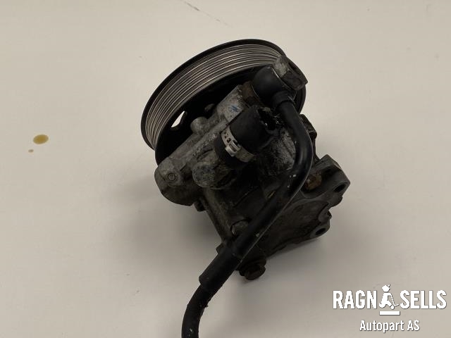 Servo pumpe mekanisk til Audi A6 2005-2008 (Type III, Fase 1) (C6) (C6) (4F0145155E|4F0145155P|4F0145155A)