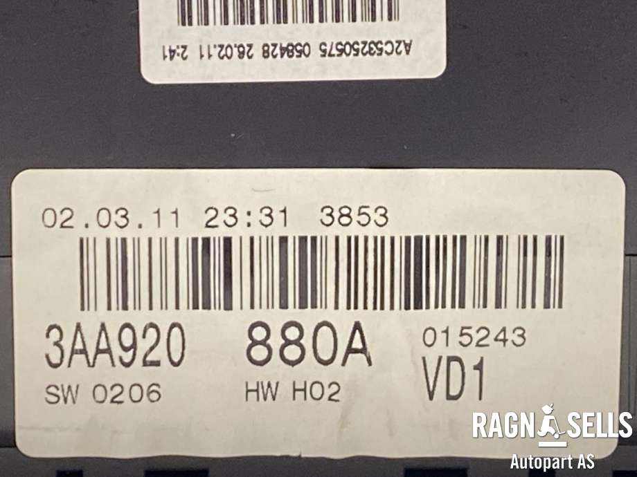 Instrumentpanel til VW Passat 2011-2015 (B7) (B7) (A2C5 3219792|3AA 920 880 A|)